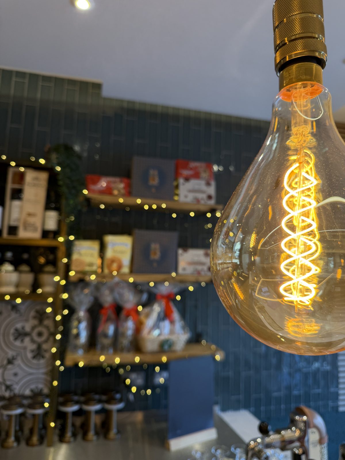 Interior ambiance at Deli's Kitchen