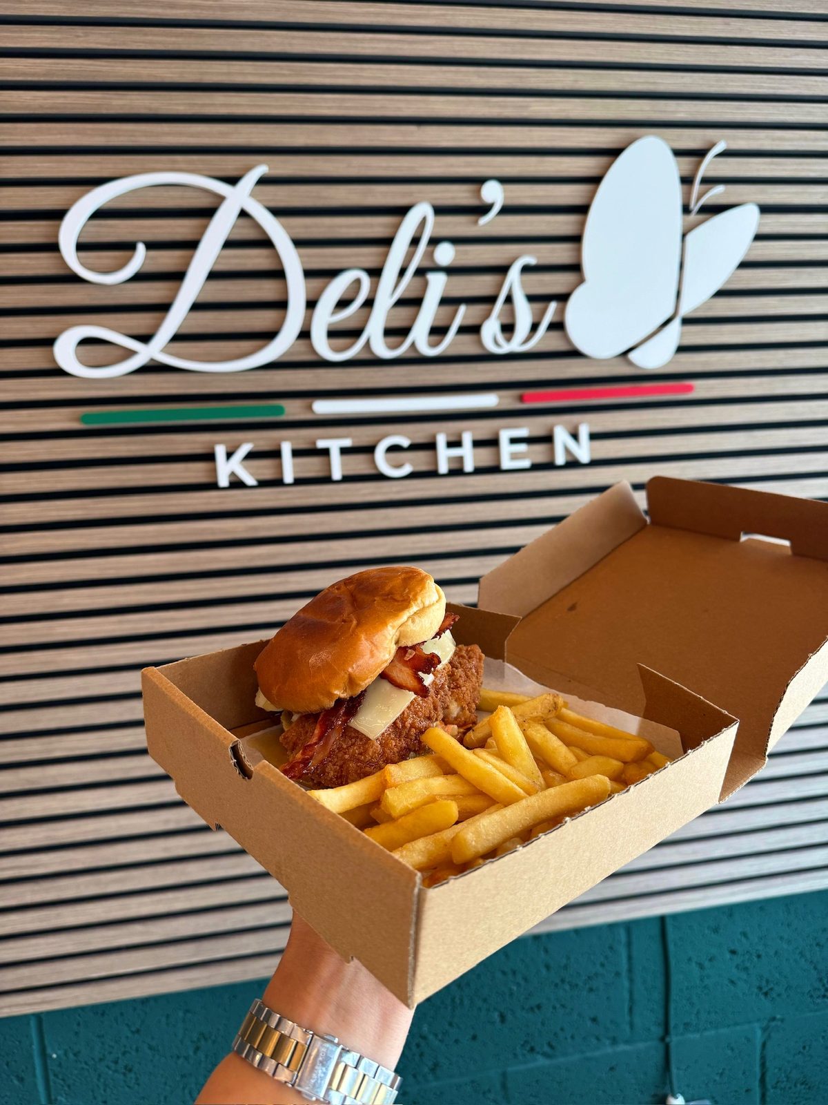 Takeaway from Deli's Kitchen
